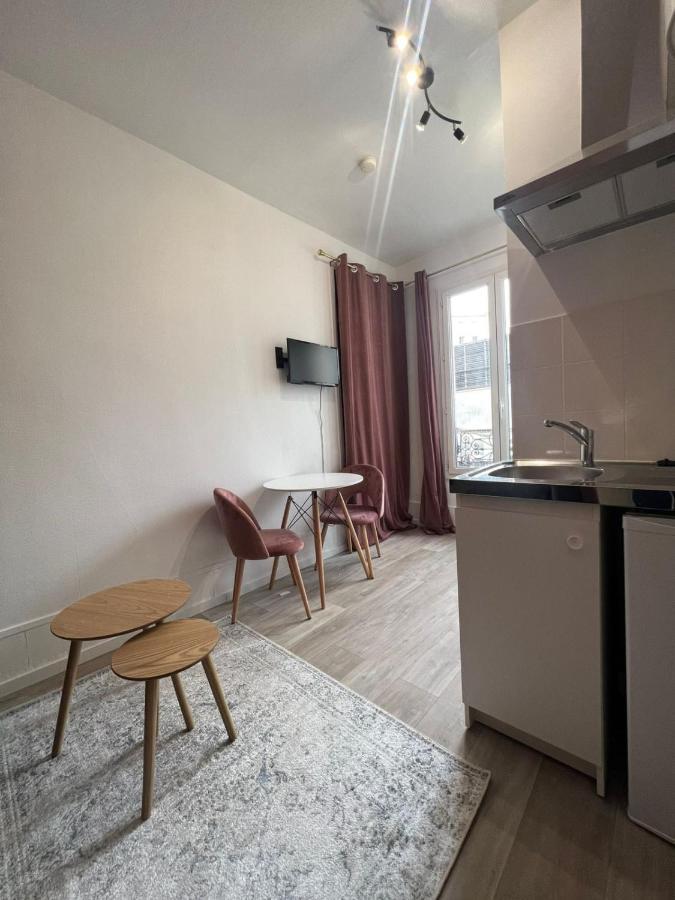 Apartamento Studio - Buttes Chaumont París Exterior foto